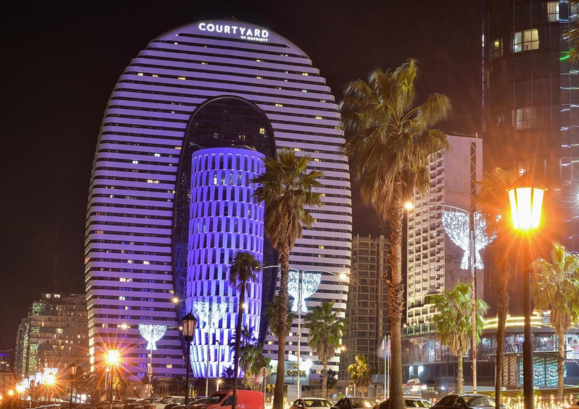 Batumi Orbi City Apart Hotel Bagian luar foto